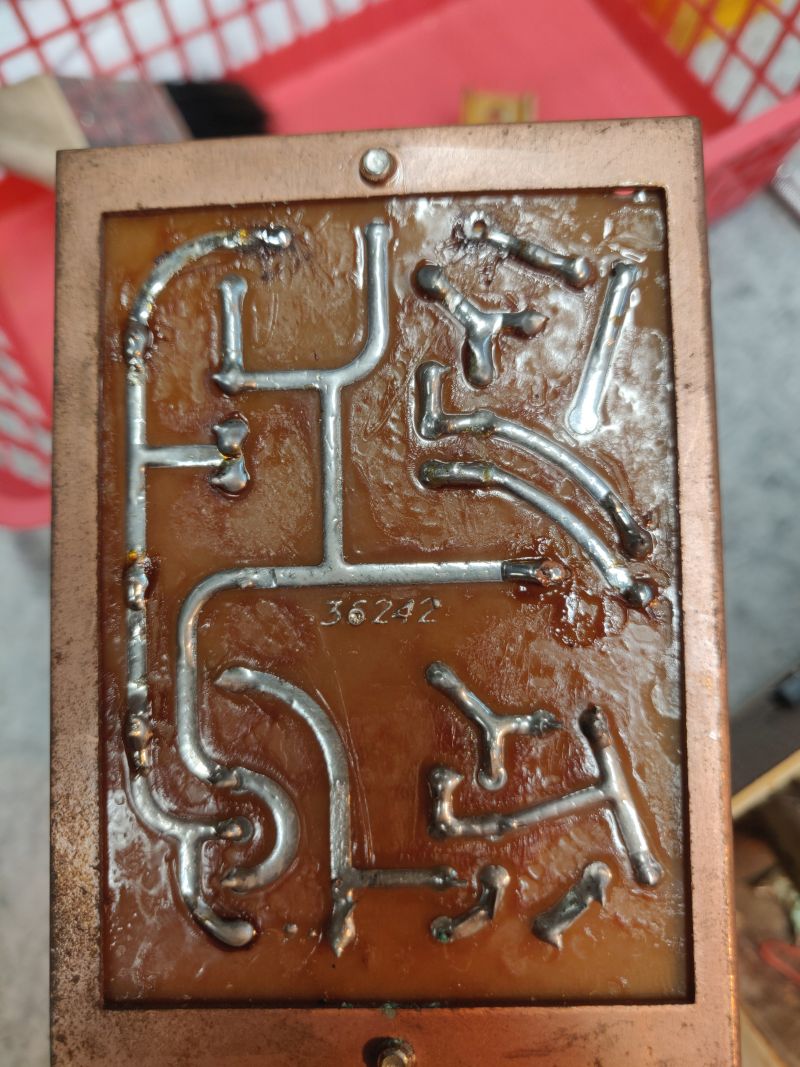 BT-471_vahvistin_PCB.jpg