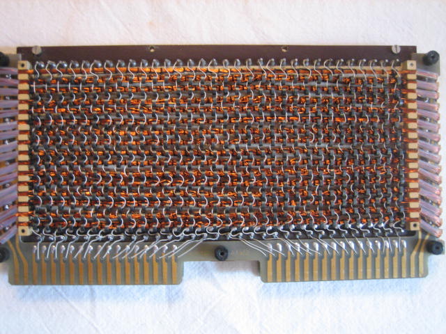 Ferriittirengas-_muistiyksikkc__1_.jpg