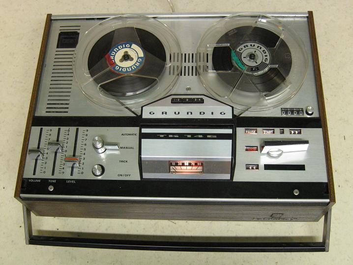 Grundig_TK_146.JPG