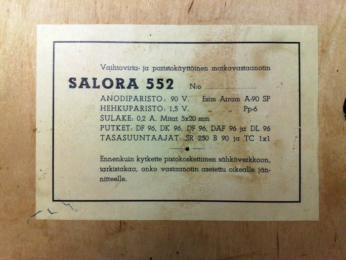 Matkaradio_Salora_552_srnro_30596__1_51__kuva_Jorma_Raita.jpg