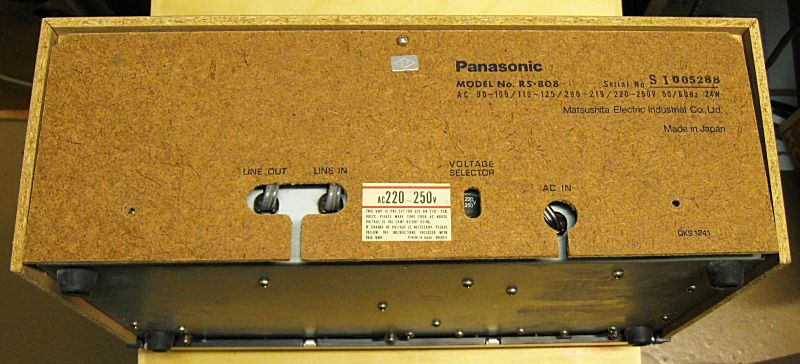 Panasonic_RS-808_back.jpg