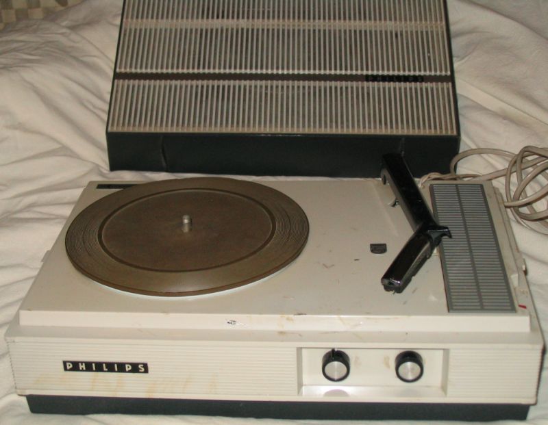 PhilipsAG4431W.jpg