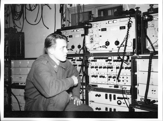 Poltinahon_viestikorjaamo_1966_Isdntd_suuntaradiolaitteiden_ddressd__1_0_.jpg