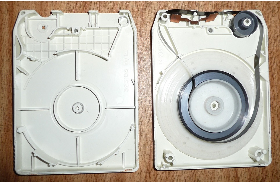 RCA_8-TRACK_Tape.jpg
