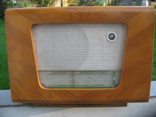 Schdfer_radio_1.jpg