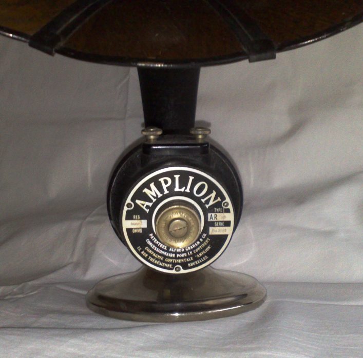 Torvikaiutin_AMPLION_Type_A_R__I_9_Serie_D42951__kuva_1_21__Jorma_Raita.jpg