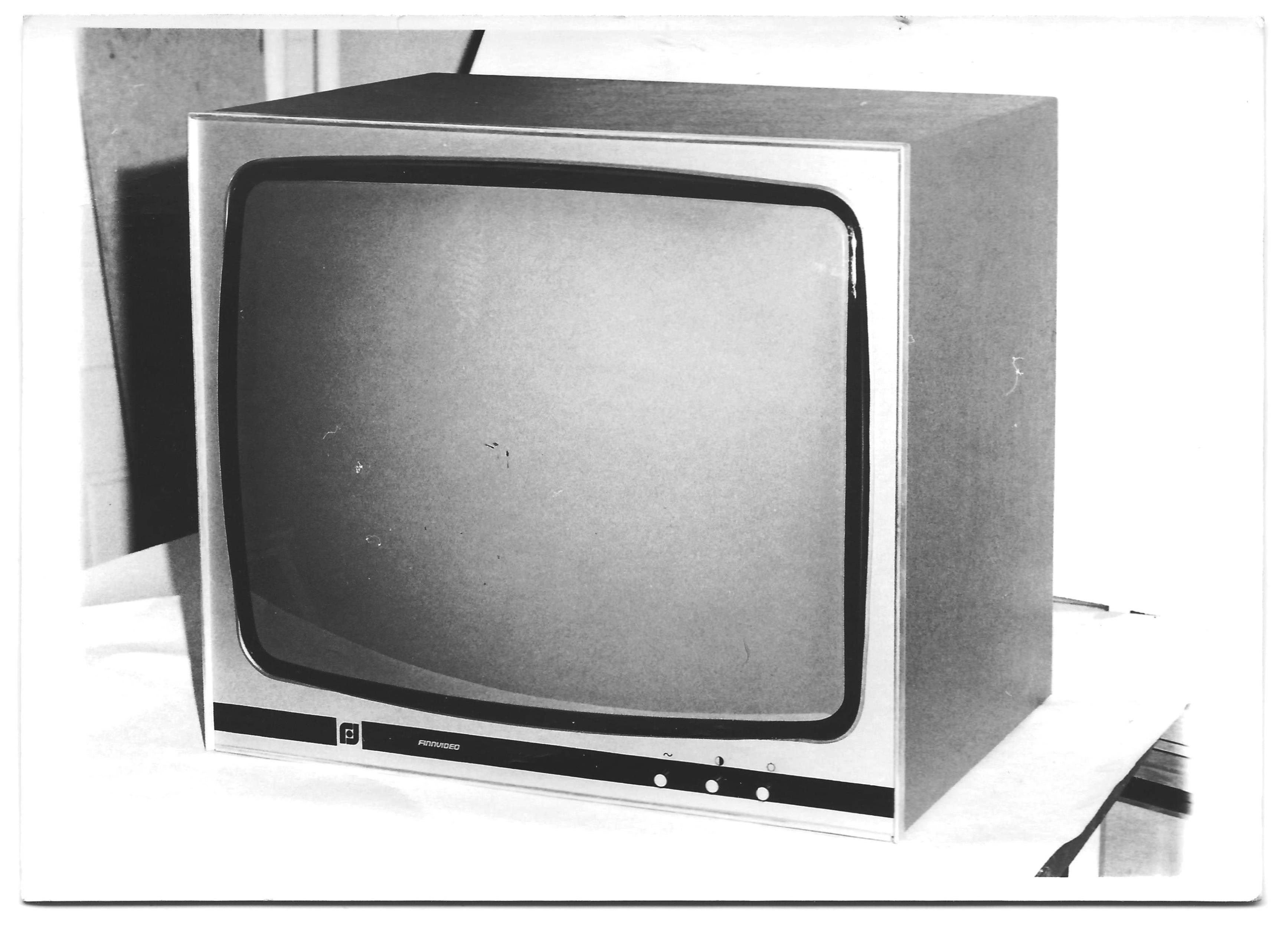 Videomonitori_Finnvideo_VM_24_vuodelta_1975-76.jpg