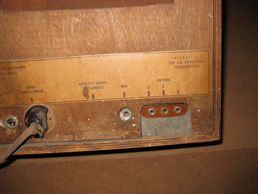radio_2_001.jpg