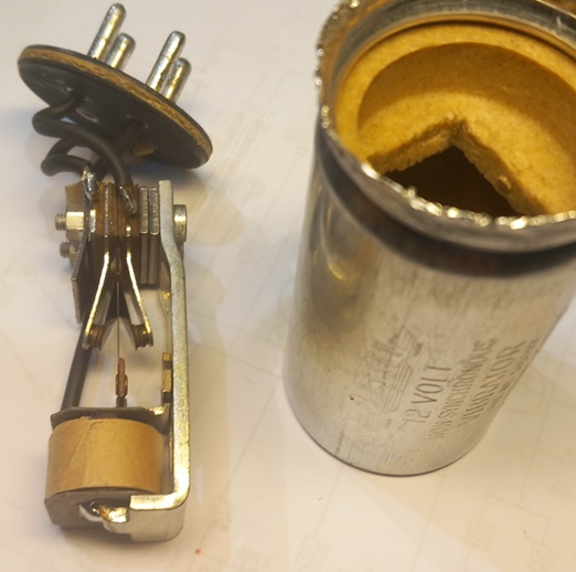 vibrator_avattu_2.jpg